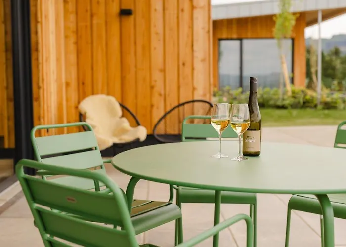 Birkenhof - Ferienhof, Landcafe Und Roesterei * 施马伦贝格