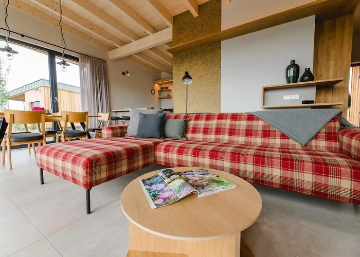 Birkenhof - Ferienhof, Landcafe Und Roesterei * 施马伦贝格