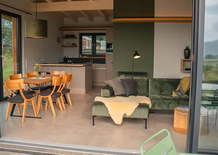 Birkenhof - Ferienhof, Landcafe Und Roesterei * 施马伦贝格